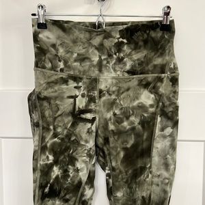 Lululemon align high rise with pockets